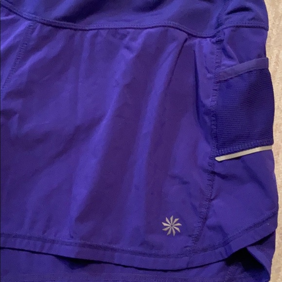 ATHLETA SHORTS - Picture 2 of 5